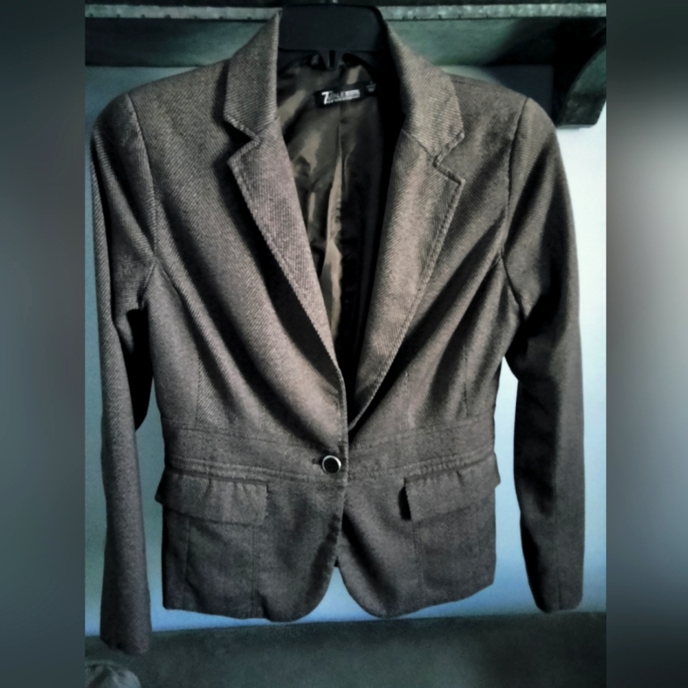New York & Company Blazer Size 6